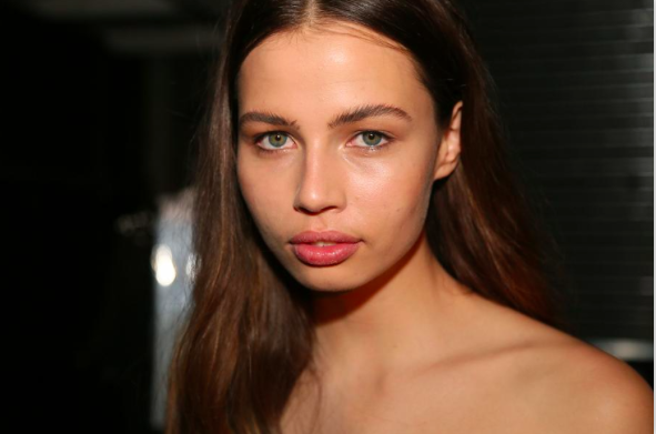 Makeup artist Victoria Curtis says it was all about highlighting the models' good looks at Aje.