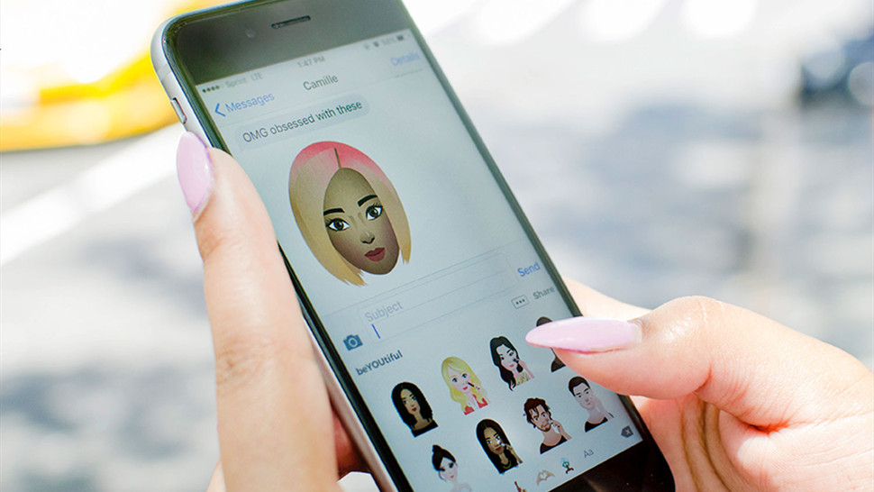 LÓreal USA has just launched Beaumoji, a librabry of 130 beauty related emojis (to help you communicate in beauty speak a bit easier.)