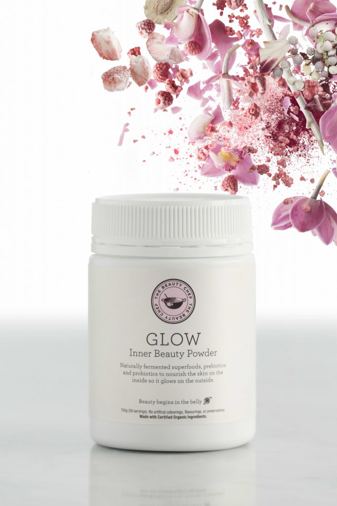Carla's Glow powder is packed with skin-loving foods which have been super-boosted with lacto-fermenting.