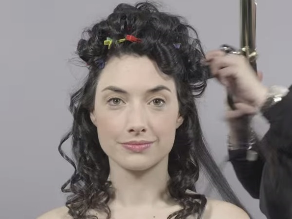 This Video Shows 100 Years Of Beauty Trends In 60 Secs