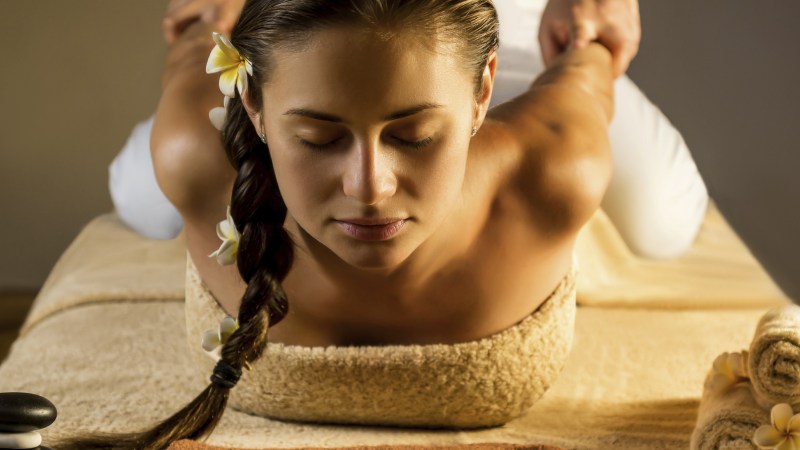 7 facts about Lomilomi massage