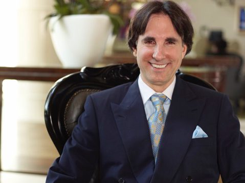 EXCLUSIVE! Dr Demartini: how “balanced thinking” solves skin issues