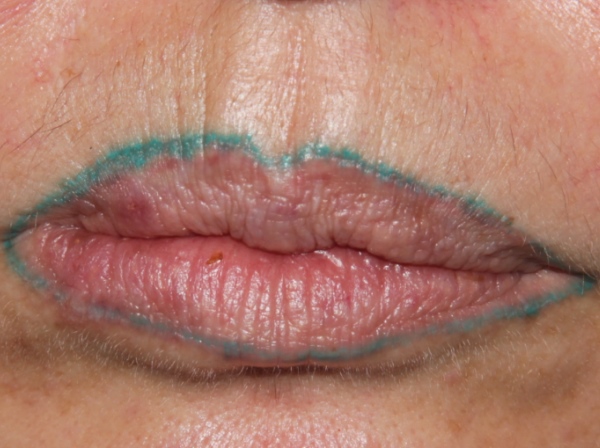Soft  subtle lip liner tattoo  permanent lips by Nadia Afanaseva New York   YouTube
