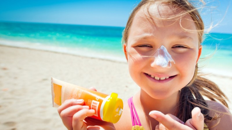 Hawaiian sunscreen ban spreads