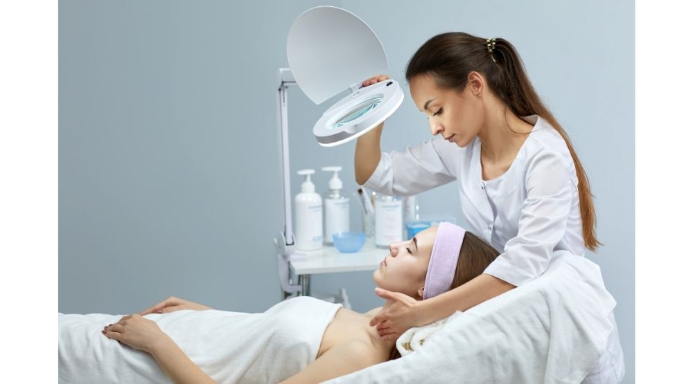 Beauty therapists receive in clinic education