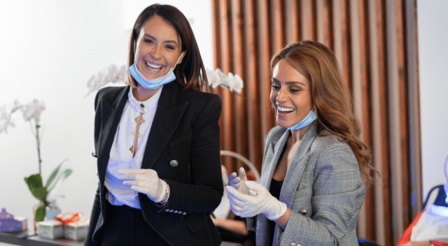 beauty-salons-venture-into-teeth-whitening